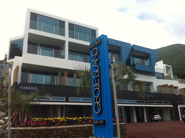 Eagon Aluminum Window