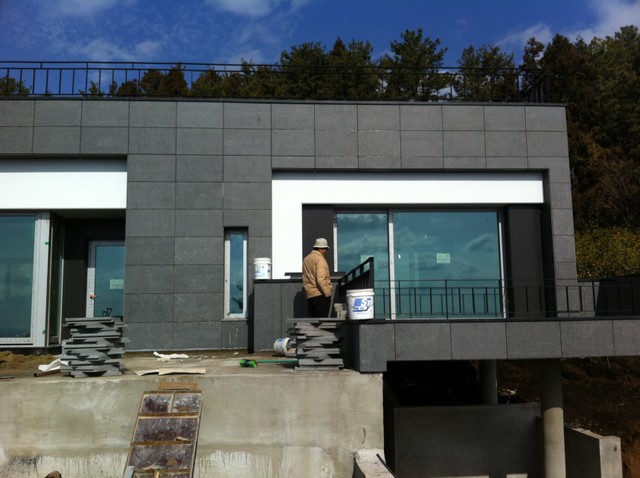 Eagon Aluminum Window