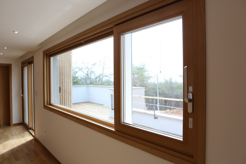 Eagon PVC Window